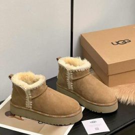 Picture of UGG Shoes Women _SKUfw149417686fw